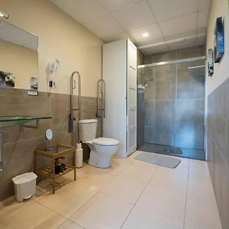 Practico Y Familiar Cerca De La Playa De - Oasis Palm Zarautz