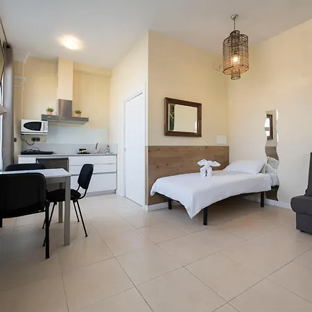 Apartman Practico Y Familiar Cerca De La Playa De - Oasis Palm *
